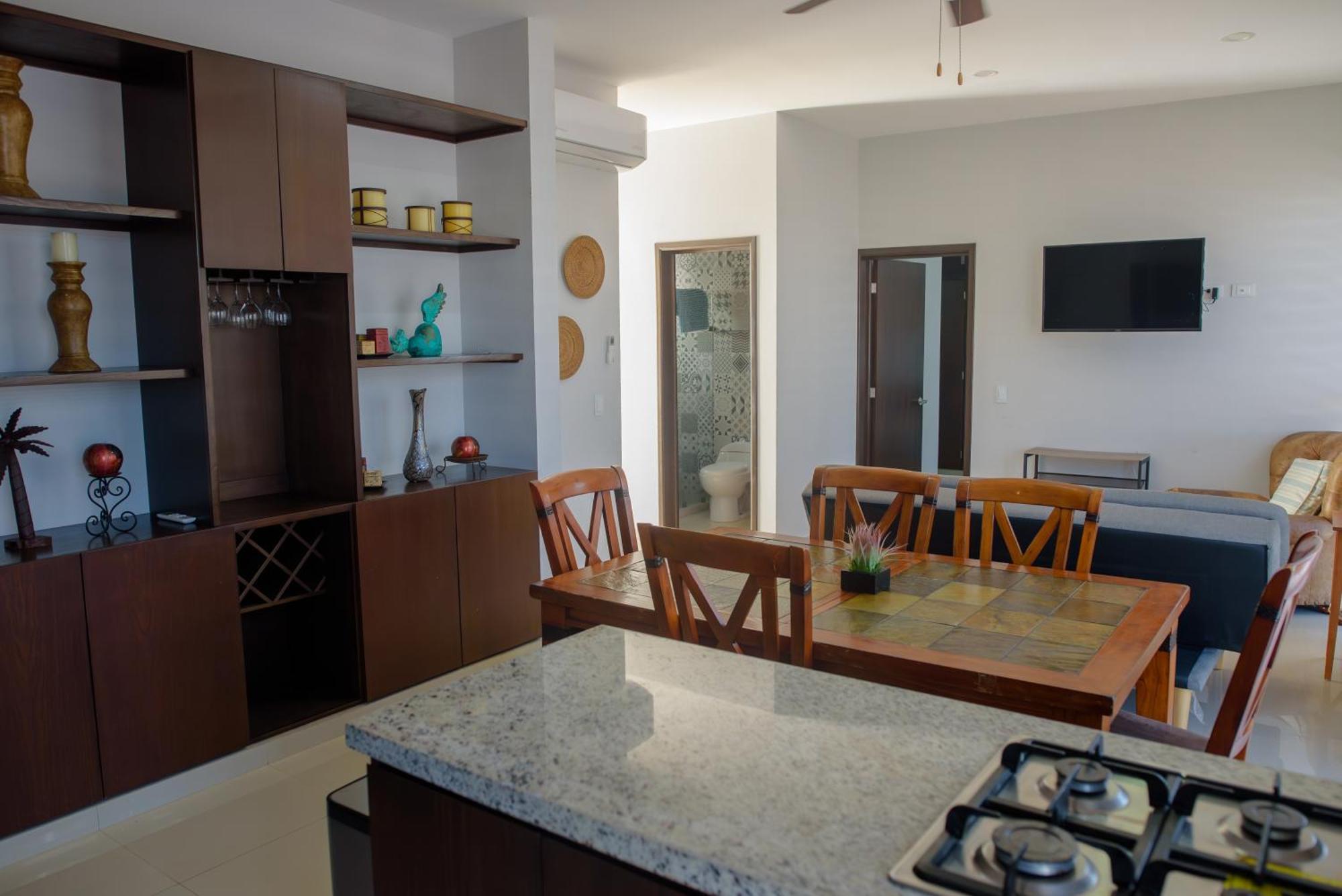 2Br/2Ba Condo 1 Block To Ocean! - Unit 6 Mazatlán Buitenkant foto